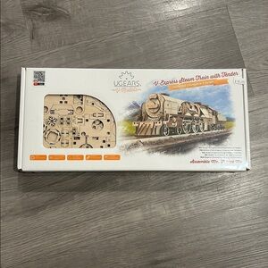 UGears V-Express Steam Train with Tender